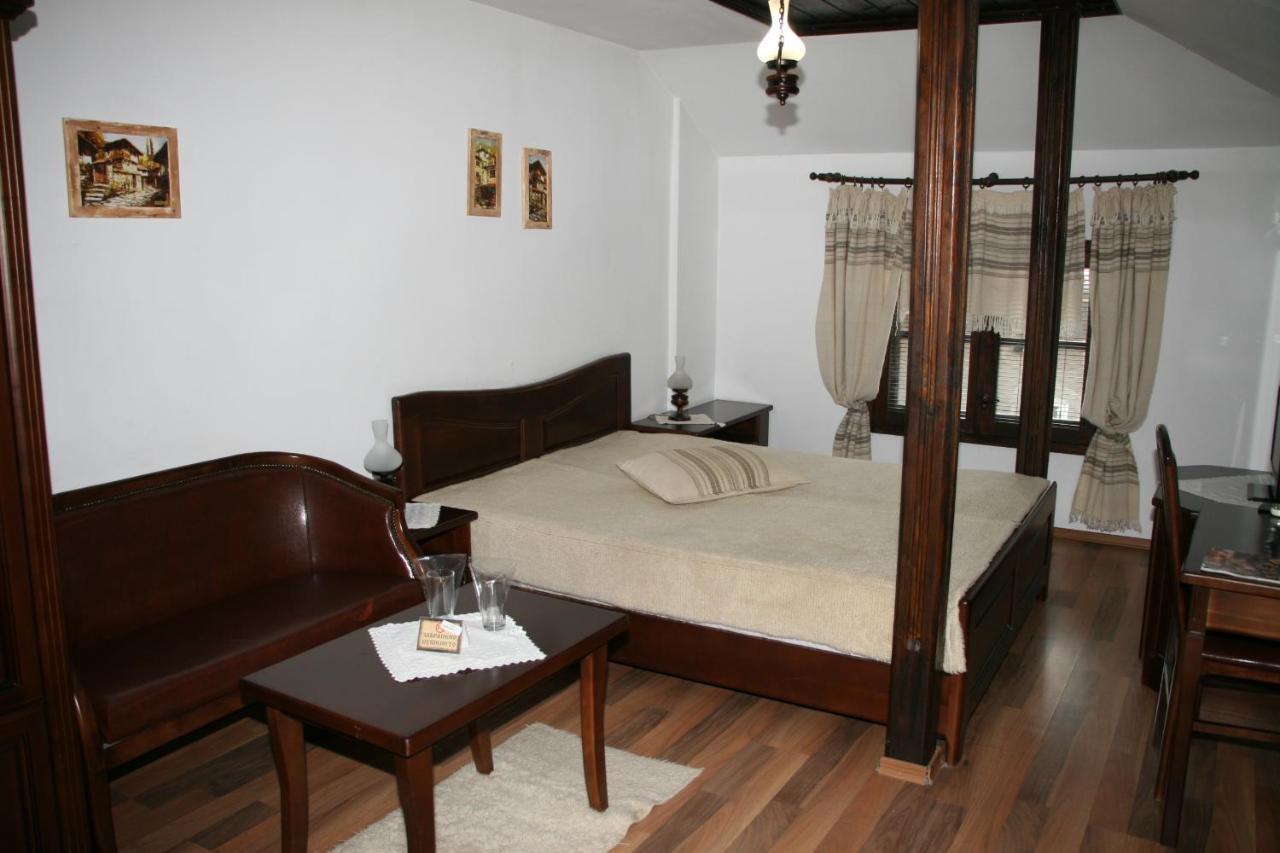 Oazis Guesthouse 洛维奇 外观 照片
